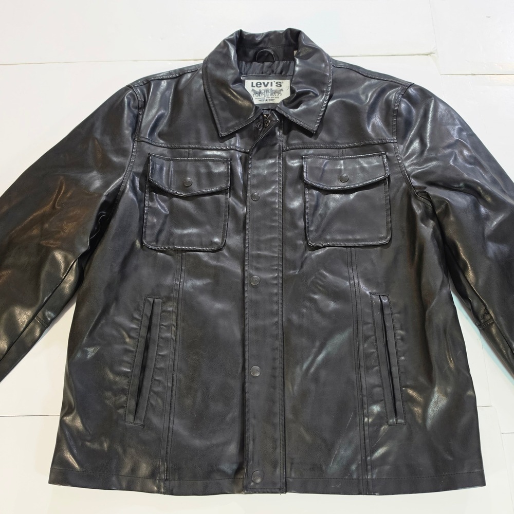Levis Mens Black Faux Leather Faux Leather Trucker Jacket Size Large RN 54163